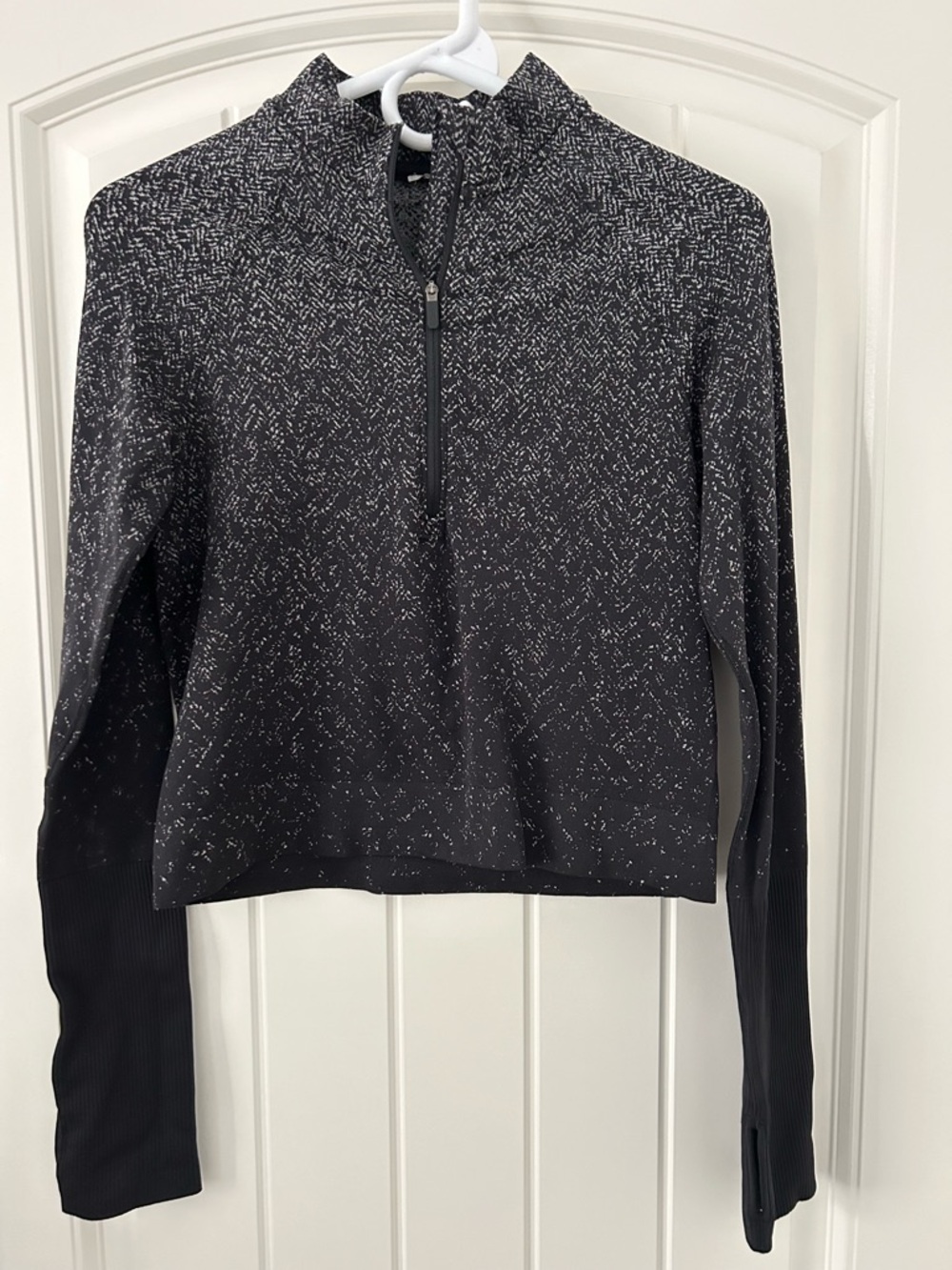 Lululemon Rest Less Cropped Half Zip Herringbone Fade Black White size 2